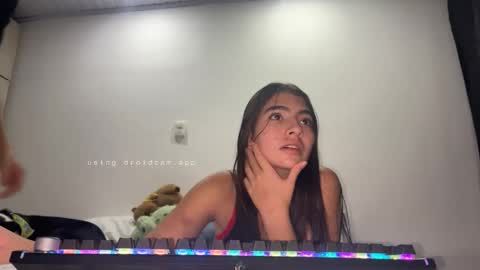 Snapshot of vipx2 chatting on 14, 10, 2025 vipx2 online show from 14, 10, 2025