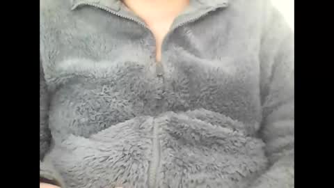 . online show from 3, 12, 2025