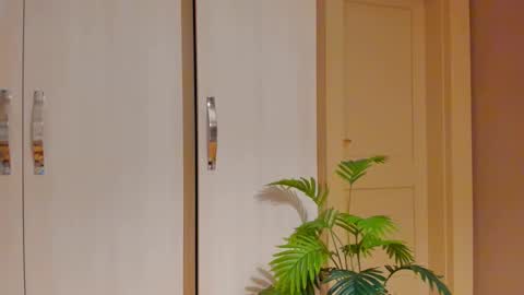 Snapshot of viraglow chatting on 17, 11, 2025 viraglow online show from 17, 11, 2025