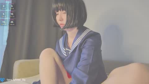  Lily  online show from 30, 10, 2025