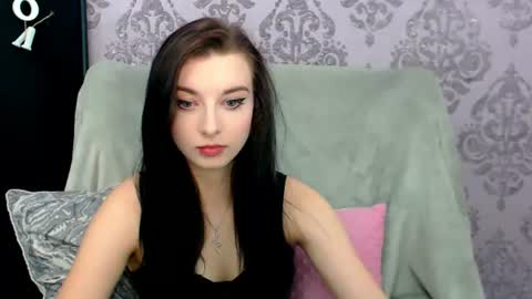 Snapshot of virgiluna chatting on 6, 7, 2026 VirginLuna online show from 6, 7, 2026