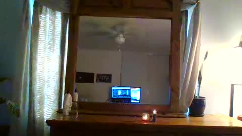 Snapshot of virgostargalatica chatting on 24, 4, 2026 Omoje Ultra Mega online show from 24, 4, 2026
