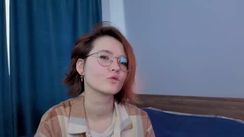 Snapshot of vitacianflone chatting on 23, 3, 2026 Lisa online show from 23, 3, 2026