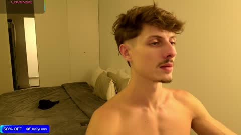 Snapshot of vitoraugustoxxx chatting on 2, 4, 2026 vitoraugustoxxx online show from 2, 4, 2026