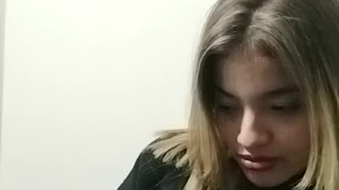Vitto Petite online show from 6, 7, 2026
