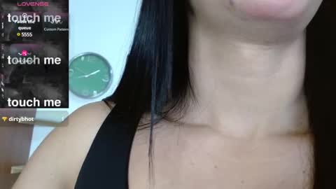 VITTORIA  online show from 16, 1, 2025