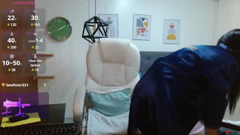 VITTORIA  online show from 30, 1, 2025