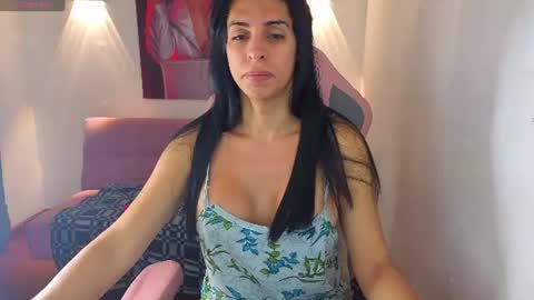 Snapshot of vittoria_lombardi07 chatting on 31, 7, 2026 VITTORIA online show from 31, 7, 2026