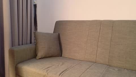 Snapshot of vivadelavi chatting on 4, 4, 2026 Mila online show from 4, 4, 2026