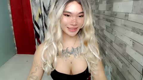 Snapshot of vivamaxgirls chatting on 21, 12, 2024 kim online show from 21, 12, 2024