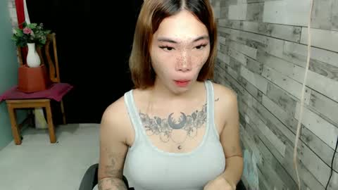 Snapshot of vivamaxgirls chatting on 20, 1, 2025 kim online show from 20, 1, 2025