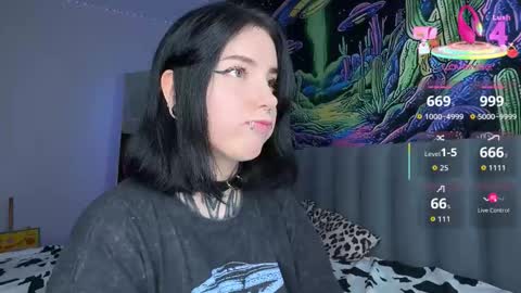 Vivi   online show from 19, 10, 2025