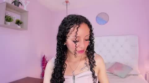 Snapshot of vivi_gh1 chatting on 22, 12, 2025 Vivi online show from 22, 12, 2025