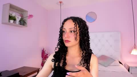 Snapshot of vivi_gh1 chatting on 4, 2, 2026 Vivi online show from 4, 2, 2026