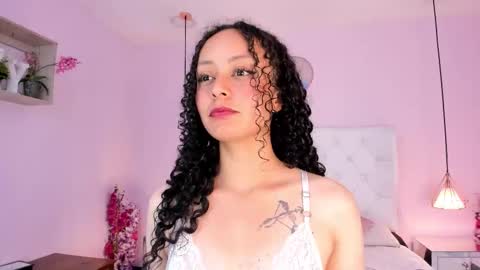 Snapshot of vivi_gh1 chatting on 5, 2, 2026 Vivi online show from 5, 2, 2026