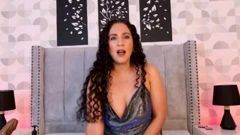 Snapshot of vivi_ruby chatting on 20, 4, 2026 VIVIANA DOMINGUEZ online show from 20, 4, 2026