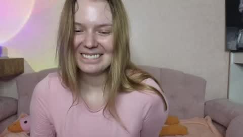 vivian_alison online show from 15, 5, 2026
