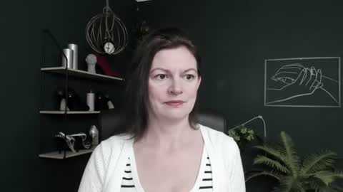 Snapshot of vivian_dream chatting on 17, 6, 2026 Vivian online show from 17, 6, 2026