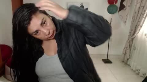 vivian_milf_paint online show from 8, 1, 2026