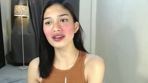 Snapshot of vivian_roberts chatting on 18, 12, 2024 Vivian online show from 18, 12, 2024