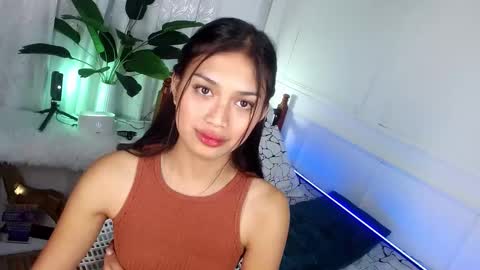 Snapshot of vivian_roberts chatting on 16, 2, 2025 Vivian online show from 16, 2, 2025