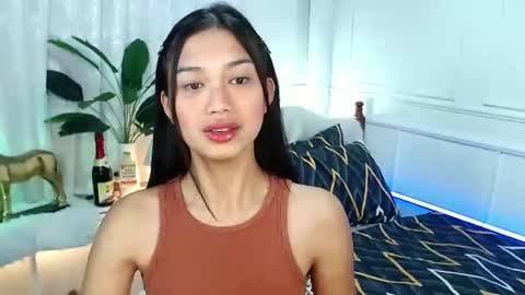 Snapshot of vivian_roberts chatting on 4, 3, 2025 Vivian online show from 4, 3, 2025