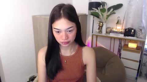 Snapshot of vivian_roberts chatting on 23, 9, 2025 Vivian online show from 23, 9, 2025