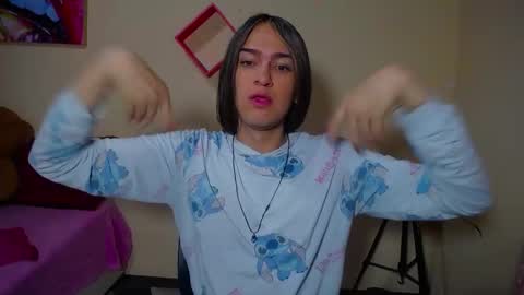 instagram Viviana73215 online show from 6, 2, 2025