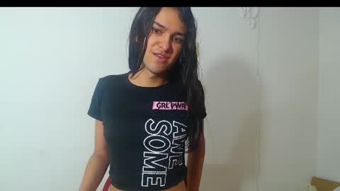 Snapshot of vivianalatin chatting on 16, 4, 2026 instagram Viviana73215 online show from 16, 4, 2026