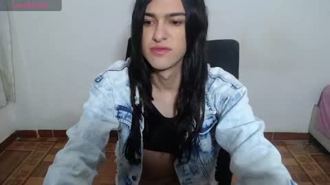 instagram Viviana73215 online show from 16, 6, 2026