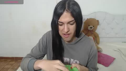 instagram Viviana73215 online show from 3, 8, 2026