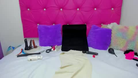VivianParis online show from 22, 5, 2026