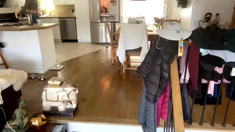 Snapshot of viviannexxx2022 chatting on 18, 4, 2026 Vivlove online show from 18, 4, 2026