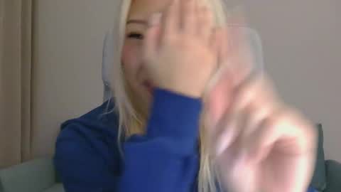 vivianwinters online show from 15, 11, 2025