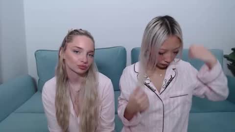 vivianwinters online show from 21, 11, 2025