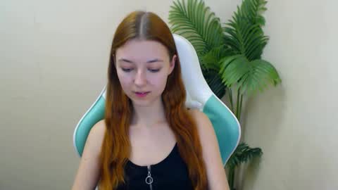 Vivien online show from 6, 2, 2025