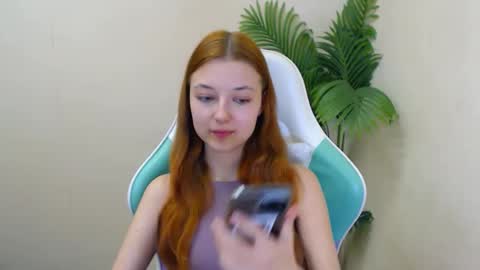 Vivien online show from 10, 3, 2025