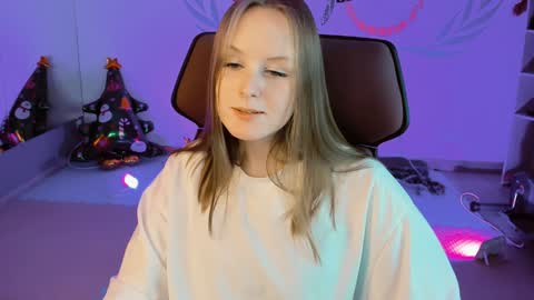 Vivien online show from 27, 12, 2024