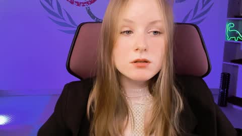 Vivien online show from 7, 2, 2025