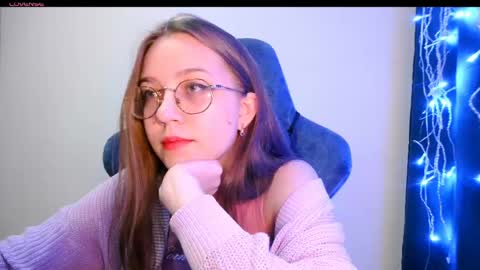 Snapshot of vivivivikkie chatting on 24, 4, 2026 vivivivikkie online show from 24, 4, 2026