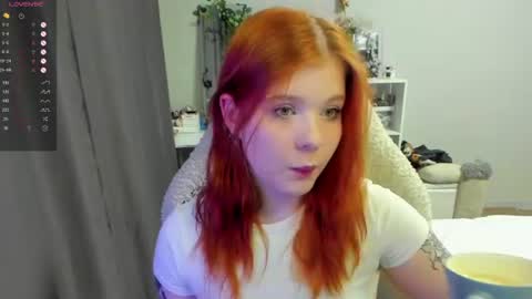 chatur babes online show from 19, 6, 2026