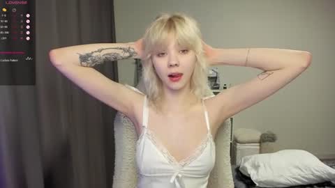 chatur babes online show from 2, 7, 2026