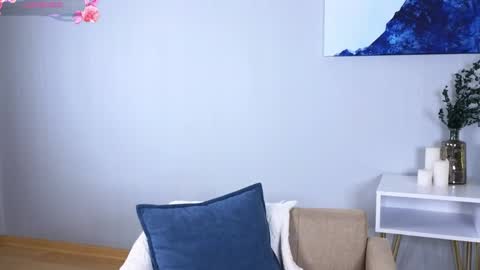 Snapshot of vixariaa chatting on 6, 4, 2026 Victoria online show from 6, 4, 2026