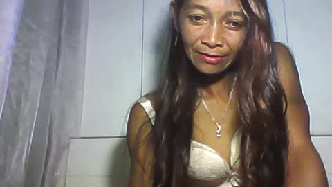 Snapshot of vixen_lina chatting on 13, 6, 2026 vixen_lina online show from 13, 6, 2026