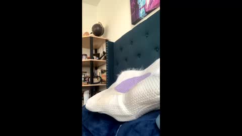 Snapshot of vixenblade chatting on 18, 12, 2025 vixenblade online show from 18, 12, 2025