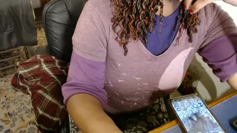 Snapshot of vixenfyre chatting on 15, 12, 2024 Vixen Fyre online show from 15, 12, 2024