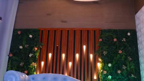 Snapshot of vixeninner chatting on 14, 4, 2026 Vixen Inner online show from 14, 4, 2026