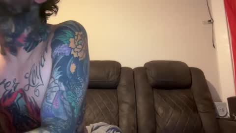 Snapshot of vj48826 chatting on 24, 11, 2025 VJ online show from 24, 11, 2025