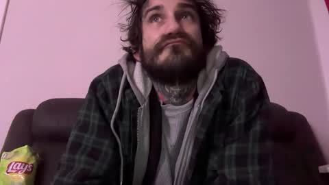 Snapshot of vj48826 chatting on 14, 12, 2025 VJ online show from 14, 12, 2025