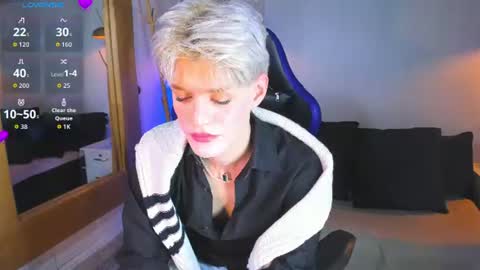 Snapshot of vladhellsing4 chatting on 19, 6, 2026 Vlad online show from 19, 6, 2026